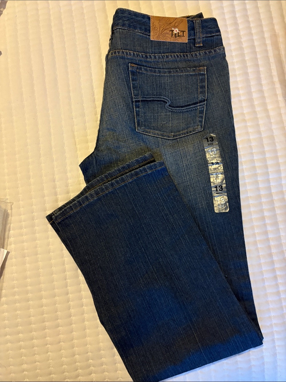 “Tilt” women’s Blue Jeans - Boot Cut